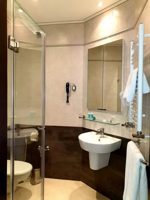 Hazz Hotel BATH (Copy).jpg